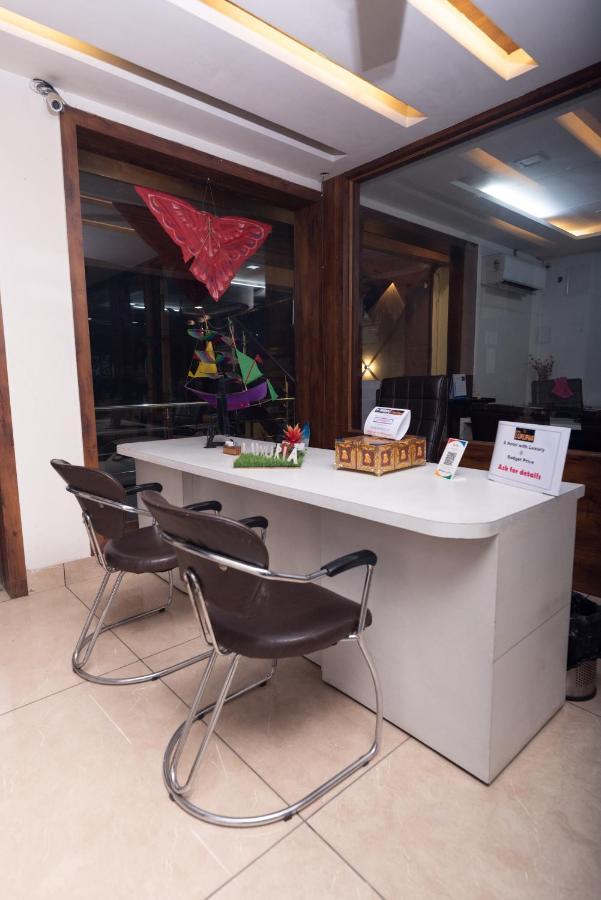 Hotel Luxuria Ludhiana Dış mekan fotoğraf