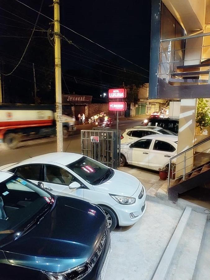 Hotel Luxuria Ludhiana Dış mekan fotoğraf